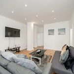 Central London Family Apt Near 02 Arena, Excel Centre With Parking